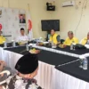 Pengurus DPD Golkar Kota Banjar saat bersilatuhrami ke DPD PKS Kota Banjar belum lama ini. (isitimewa)