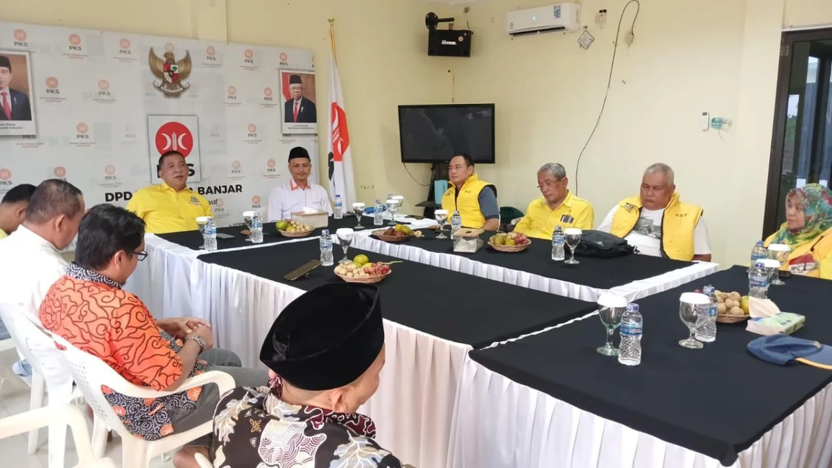 Pilkada 2024: Golkar Jajaki Sejumlah Partai Politik Pengurus DPD Golkar Kota Banjar saat bersilatuhrami ke DPD PKS Kota Banjar belum lama ini. (isitimewa)