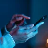Studi Baru Ungkap Kata-kata Negatif Berdampak Besar pada Konsumsi Berita Online