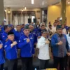 Partai Demokrat resmi mendeklarasikan koalisinya dengan Partai Kebangkitan Bangsa (PKB) untuk mengusung Dadang Supriatna sebagai calon Bupati Bandung pada Pilkada 2024 yang berlangsung di Ciparay, Minggu (19/5). Foto Agi Jabar Ekspres