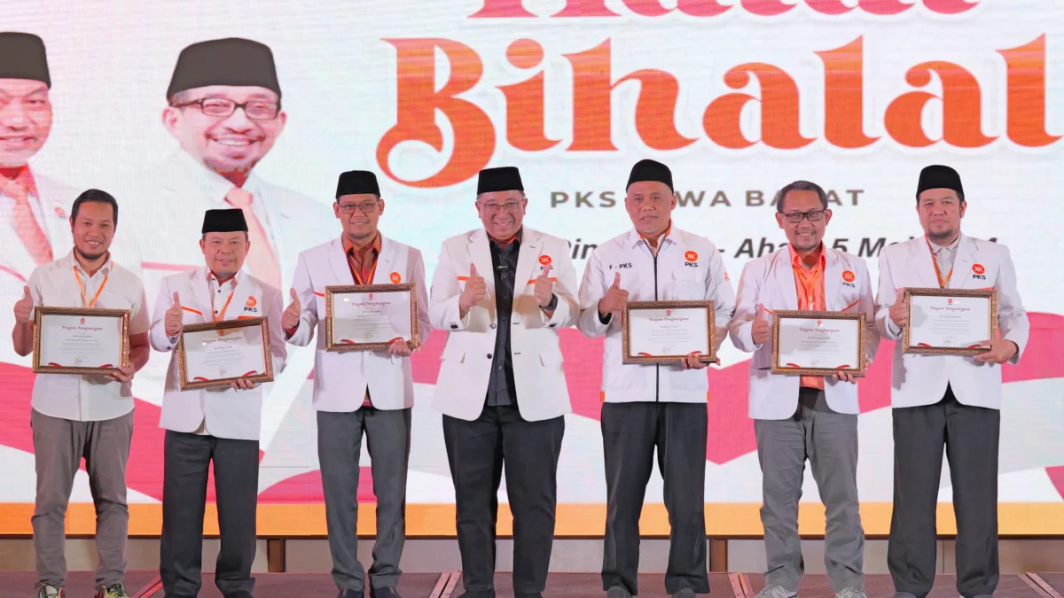 PKS Jabar Awards 2024, Kang Haru: Terus Berkhidmat untuk Rakyat PKS Jabar Awards 2024, Kang Haru: Terus Berkhidmat untuk Rakyat
