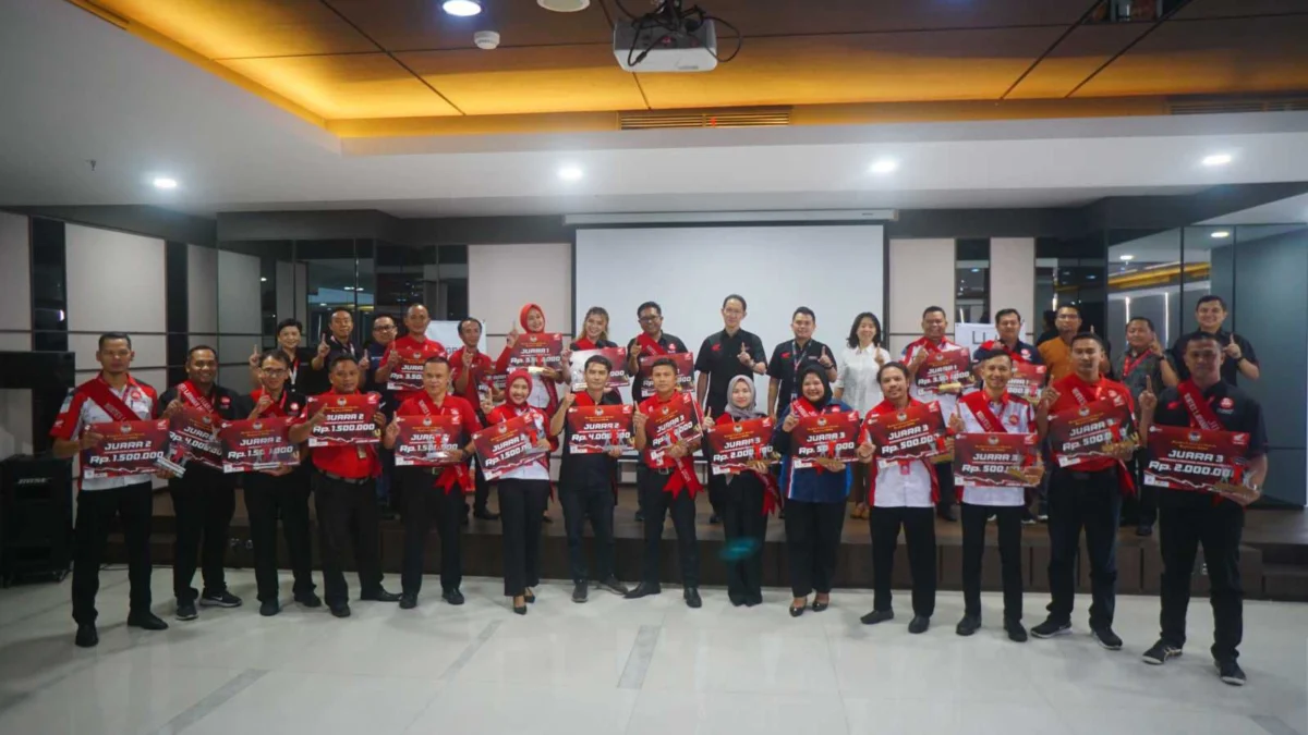 Tingkatkan Kualitas Layanan, DAM Gelar Kontes Layanan Honda Jawa Barat Presentasi peserta pada kategori Pimpinan Jaringan Dealer Wing di ajang Kontes Layanan Honda Regional Jawa Barat