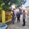 Polisi saat mendatangi TKP. Foto : Sandika Fadilah/Jabar Ekspres.com