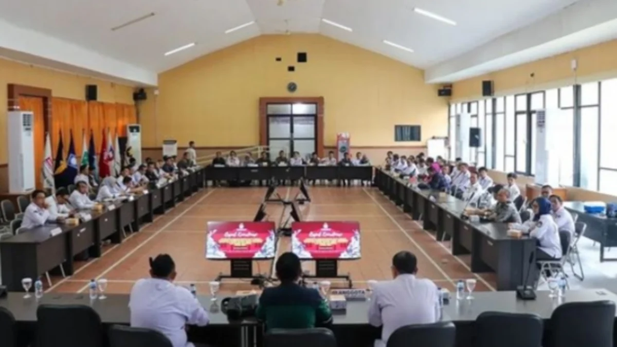 Rakor persiapan pemutahiran data pemilih KPU Jabar.