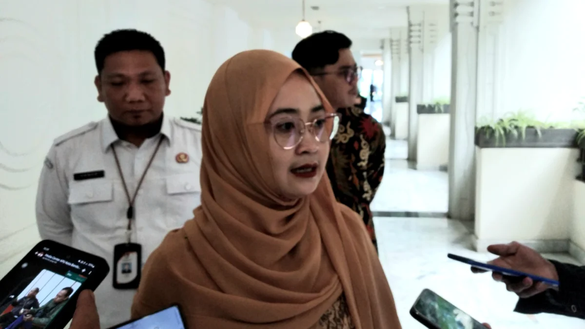 KPU Kota Bandung Masih Tunggu Arahan Terkait Caleg Terpilih Harus Mundur jika Maju Pilkada Ketua KPU Kota Bandung Wenti Frihadianti saat ditemui Kamis (16/5)