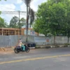 Kantor BPS Banjar sempat terhenti pembangunannya, kini dilanjutkan dengan anggaran Rp1,8 miliar. (Cecep Herdi/Jabar Ekspres)
