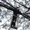 PLN Icon Plus SBU Regional Jawa Barat terus berkolaborasi dengan Dinas Kominfo Kota Bandung dan APJATEL (Asosiasi Penyelenggara Jaringan Telekomunikasi) melaksanakan penataan jaringan kabel fiber optik.