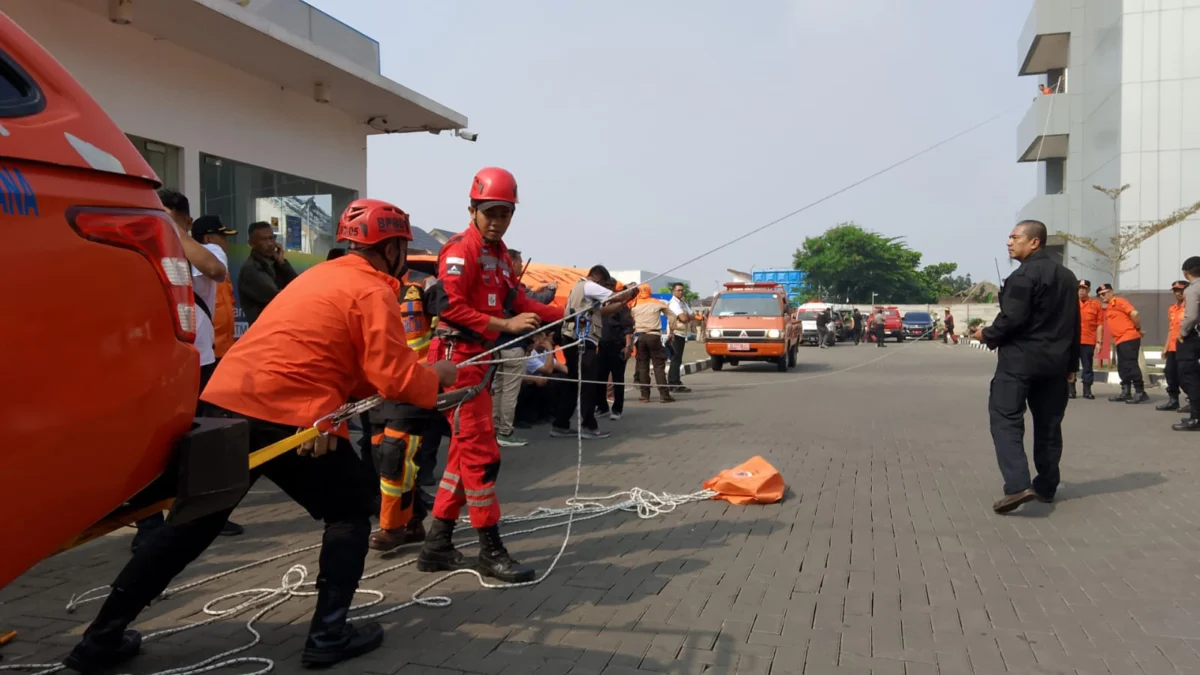 Doc. Simulasi Penanganan Bencana di Gedung Mal Pelayanan Publik (MPP) Kota Cimahi (Mong)