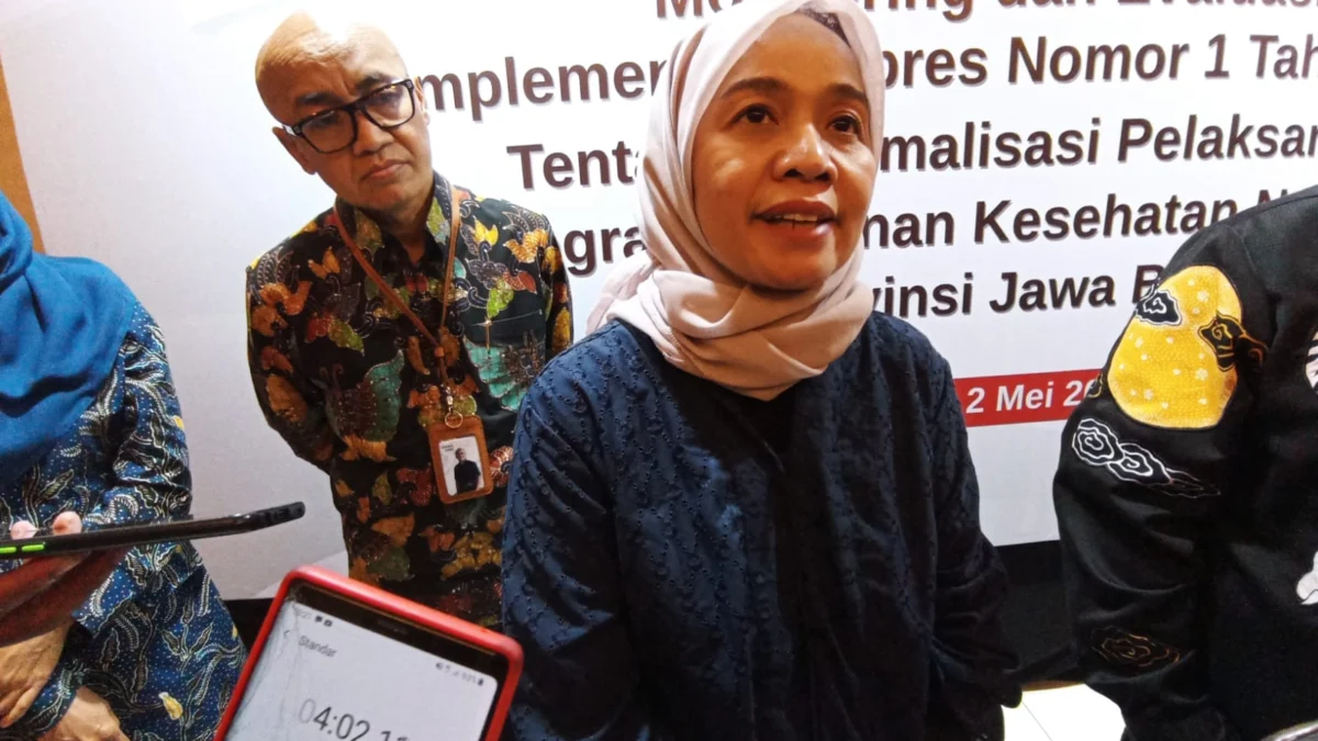Monev di Bandung, Keaktifan Peserta JKN di Jabar Dinilai Masih Rendah Dok. Asisten Deputi Jaminan Sosial Kemenko PMK, Niken Ariati. Kamis (2/5). Foto. Sandi Nugraha