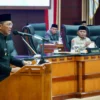Pj Wali Kota Bogor, Hery Antasari, saat menghadiri rapat paripurna DPRD Kota Bogor.