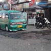 Ruas Jalan Raya Barat Cicalengka di wilayah Desa Cicalengka Wetan, Kecamatan Cicalengka, Kabupaten Bandung kondisinya rusak berat.Ruas Jalan Raya Barat Cicalengka di wilayah Desa Cicalengka Wetan, Kecamatan Cicalengka, Kabupaten Bandung kondisinya rusak berat.