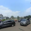 Kendaraan yang akan menuju Puncak, Kabupaten Bogor, Jumat (10/5). Foto : Sandika Fadilah /Jabarekspres.com