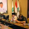 Ketua DPC PKB KBB Asep Dedi saat memimpin rapat internal partai di Kantor DPC PKB, Kecamatan Ngamprah. Dok DPC PKB KBB