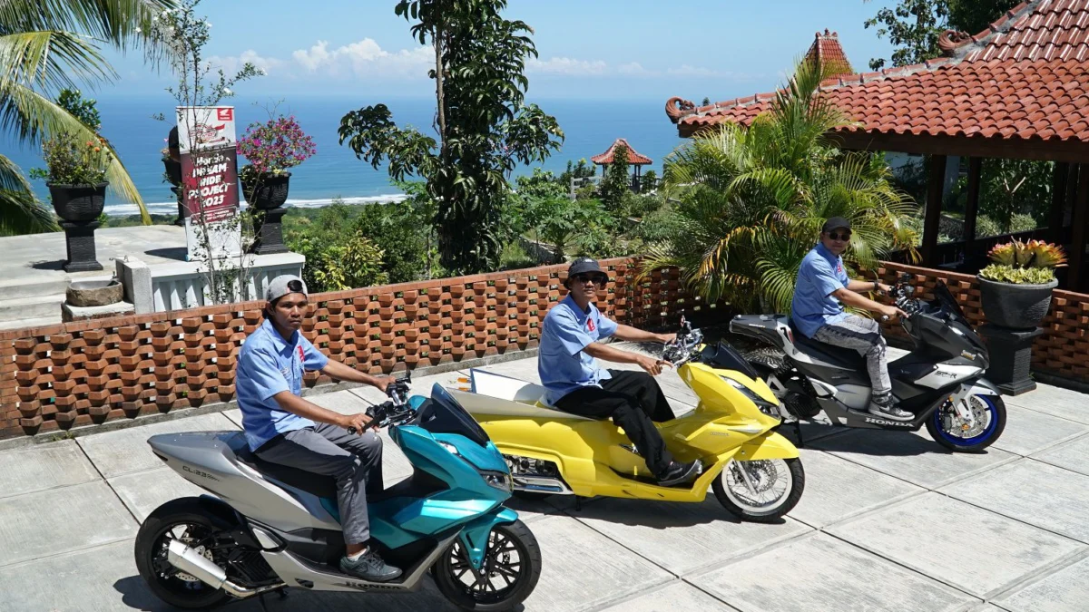 Ingin Cari Inspirasi Modifikasi Canggih, Intip Honda PCX160 Karya Juara HMC Ingin Cari Inspirasi Modifikasi Canggih, Intip Honda PCX160 Karya Juara HMC