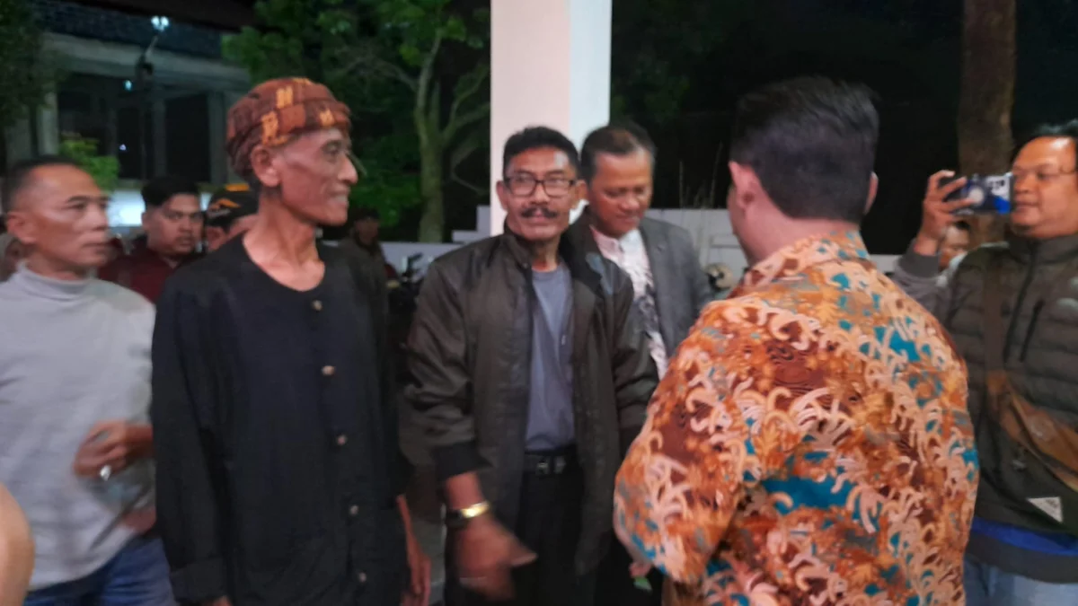 Bawa 35.423 Berkas Syarat Dukungan, Mantan Kapolsek Bandung Kulon Asep Nandang Daftar Calon Wali Kota Cimahi Jalur Perseorangan Mantan Kapolsek Bandung Kulon Asep Nandang Daftar Calon Wali Kota Cimahi Jalur Perseorangan