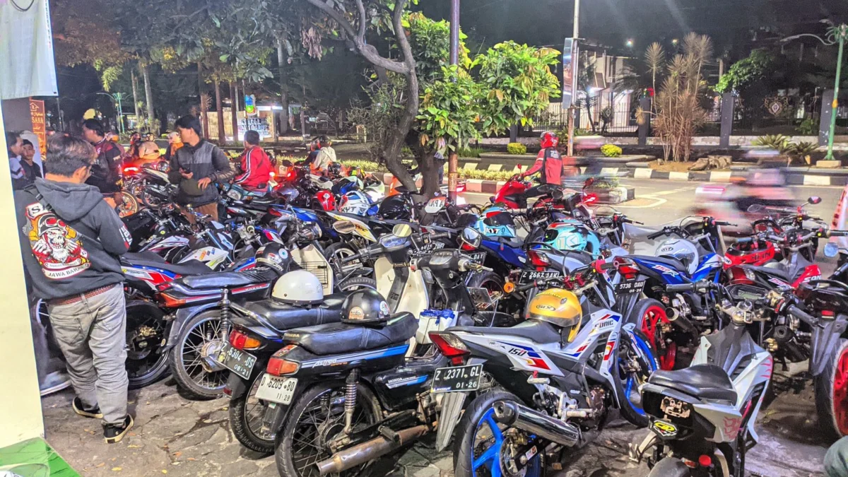 Ikatan Motor Honda Garut Gelar Rolling City dan Sosialisasi Safety Riding