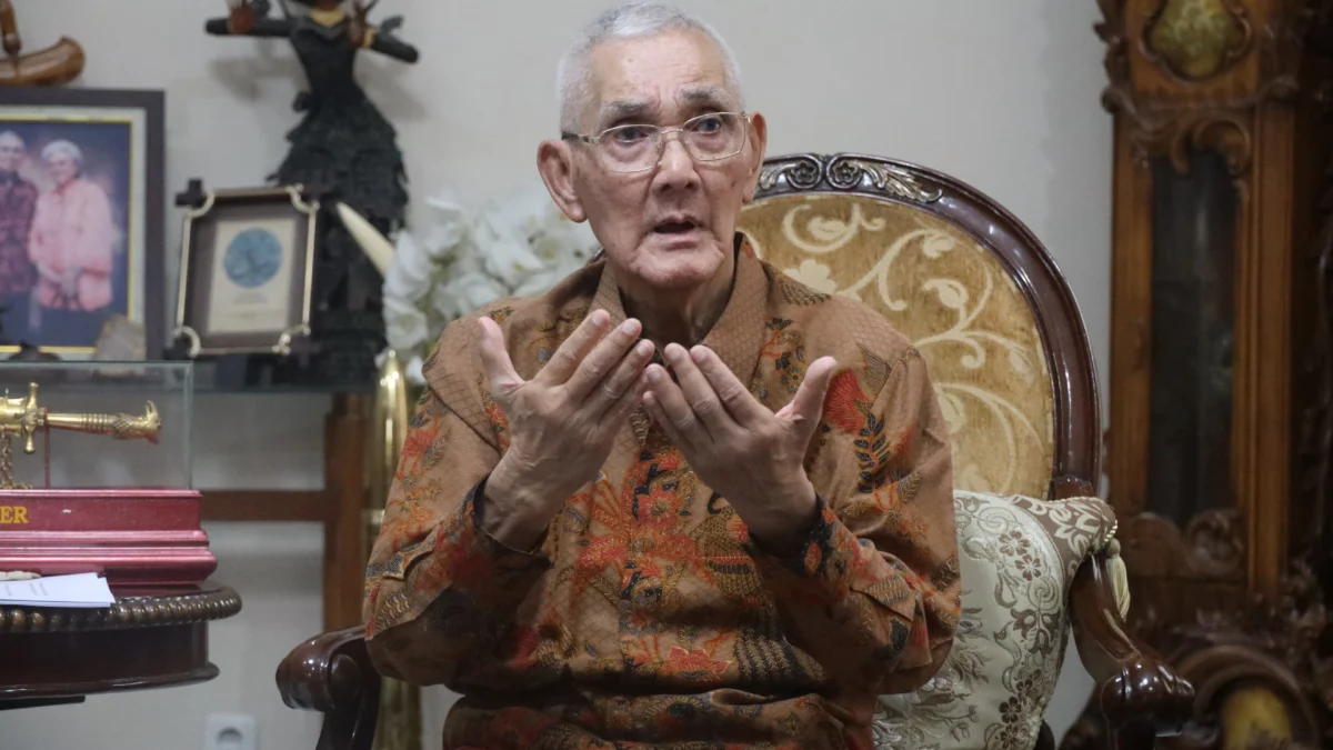 Dalam Wawancara Eksklusif Jelang Hari Lahir Pancasila, Try Sutrisno: Tantangan, Pandangan hingga Eksistensi BPIP Sebagai Pengawal Ideologi Bangsa (Disway.id)