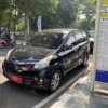 Mobil ASN di lingkungan Pemkot Bandung yang memarkirkan kendaraan pada momen Friday Car Free, Jumat (31/5). (Nizar/Jabar Ekspres)