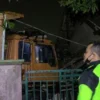 Truk Tronton di Parungpanjang Tabrak Warung, Satu Orang Luka