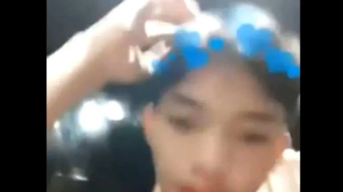 Viral Beredar Video Diduga Suasana Dalam Bus SMK Lingga Kencana Depok Saat Terjadi Kecelakaan di Subang Viral Beredar Video Diduga Suasana Dalam Bus SMK Lingga Kencana Depok Saat Terjadi Kecelakaan di Subang