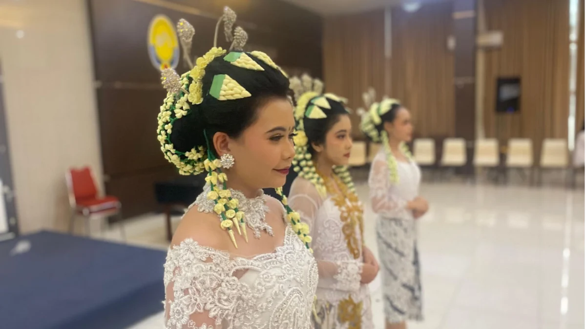 Penampilan kelas MuA SMA BPI 1