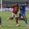 Permainan kontra Bali musti dipertahkan Persib saat menjamu Madura United pada Partai Final (Jabarekspres)