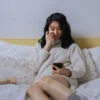 Ilustrasi Nonton How to Make Millions Before Grandma Dies/ Pexels/ cottonbro studio