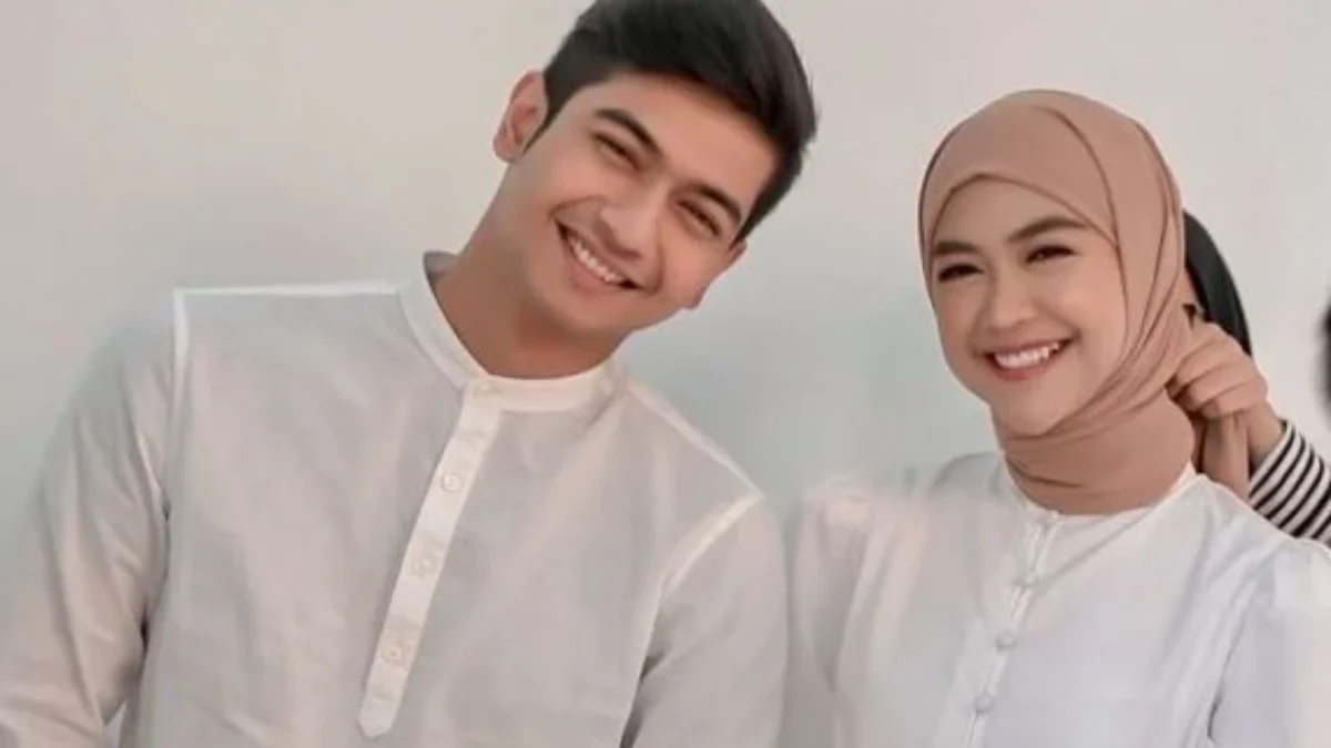 Ria Ricis dan Teuku Ryan Resmi Bercerai: Fakta-fakta dan Penyebab Perceraian Terungkap! Ria Ricis dan Teuku Ryan Resmi Bercerai: Fakta-fakta dan Penyebab Perceraian Terungkap!