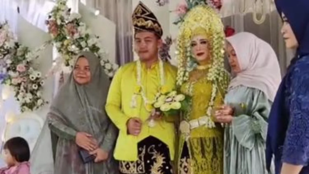 Viral Pengantin Wanita Kesurupan Bikin Kegaduhan di Kalsel, MUA Panik Sampai Warga Heboh