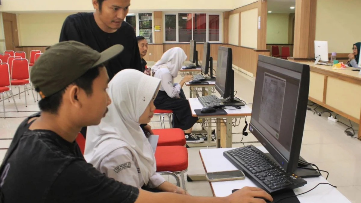 Antisipasi Sistem Pendaftaran PPDB Tahap 2 Down, Disdik Jabar Siapkan Tim IT 24 Jam Ist. Disdik Jabar akan siapkan Tim IT selama 24 jam untuk mengantispasi sistem pendaftaran PPDB 2024 kembal down. Dok. Jabar Ekspres.