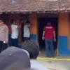 TKP pembunuhan gadis di Ronggo Pati yang tewas ditangan Mantannya seminggu sebelum perikahan.