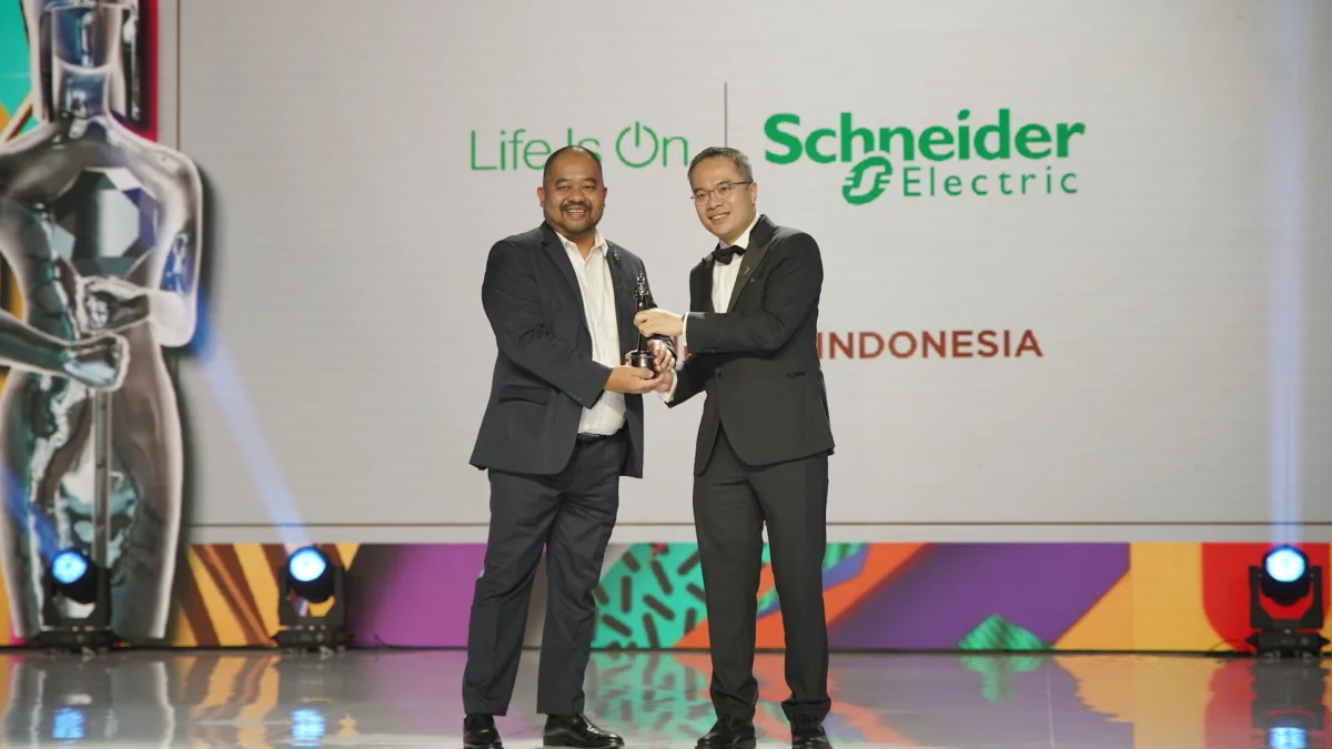 Penghargaan “Best Companies to Work For in Asia 2024” yang dianugerahi oleh HR Asia menandai kemenangan kedua kali berturut-turut bagi Schneider Electric setelah sebelumnya meraih penghargaan yang sama pada tahun 2023.