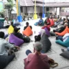Sekda Jabar Herman Suryatman memberikan arahan dalam acara konsolidasi dengan Disparbud Jabar dan stakholder kepariwisataan Jabar di kantor Disparbud Jabar, Kota Bandung, Sabtu (8/6/2024).(Foto: Rizal FS/Biro Adpim Jabar)