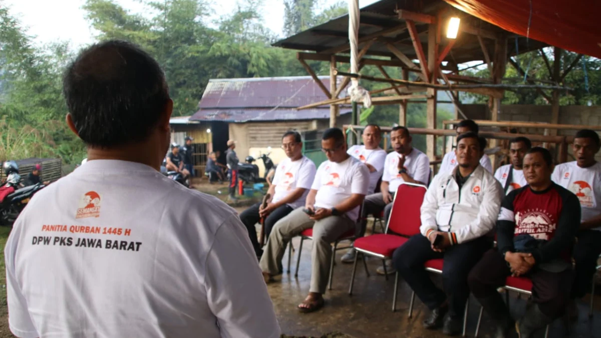 Bagikan untuk Masyarakat, PKS di Jabar Sembelih 850 Sapi dan 2.106 Kambing