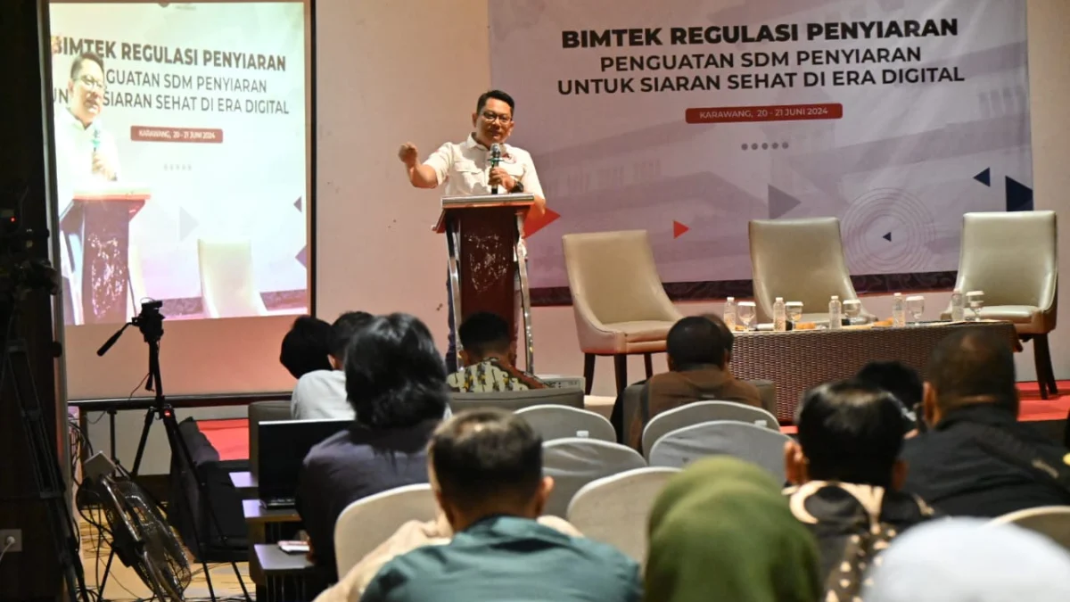 KPID Jabar Gelar Bimtek Penguatan SDM di Era Konvergensi Media KPID Jabar Gelar Bimtek Penguatan SDM di Era Konvergensi Media