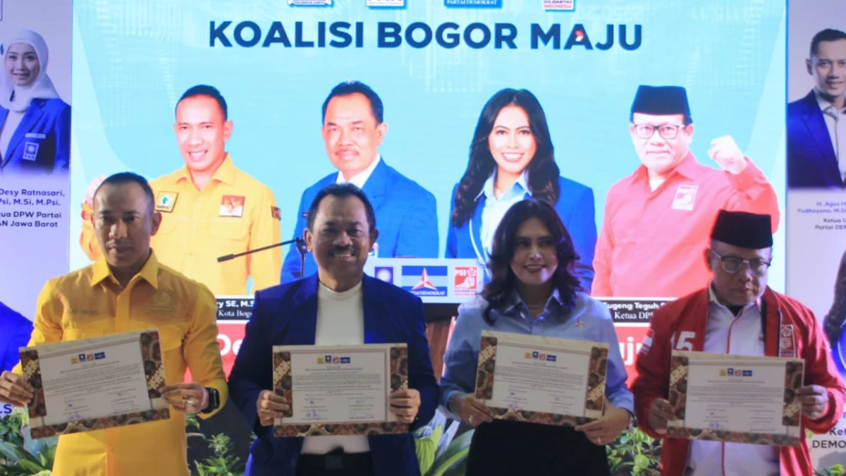 Koalisi Bogor Maju Jalan di Tempat Menunggu Gerindra? Para pimpinan keempat parpol yang tergabung dalam Koalisi Bogor Maju usai menandatangani nota kesepahaman. (Yudha Prananda / Jabar Ekspres)