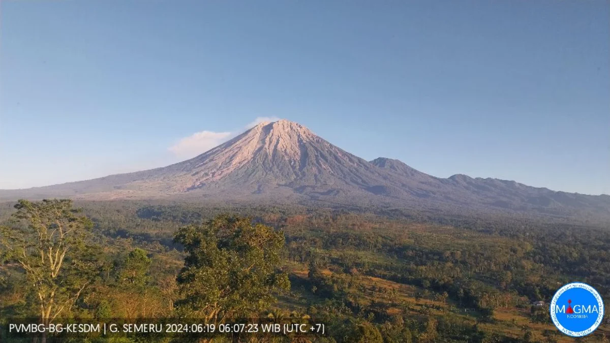 Gunung Semeru Erupsi Lagi, Warga Dihimbau Hindari Aktivitas hingga Radius 5 Kilometer dari Puncak. Foto: HO-PVMBG