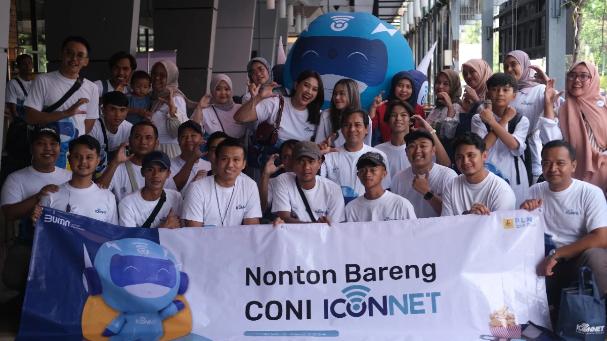 Terus dekat dengan pelanggan, ICONNET lanjutkan road show nobar bareng NetIcon di Garut