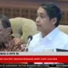 Plt Wakil Otorita IKN, Raja Juli Antoni (kanan) dalam RDP dengan Komisi II DPR RI di Kompleks Parlemen, Senin (10/6/2024). (Tangkapan Layar / Youtube TVR Parlemen)