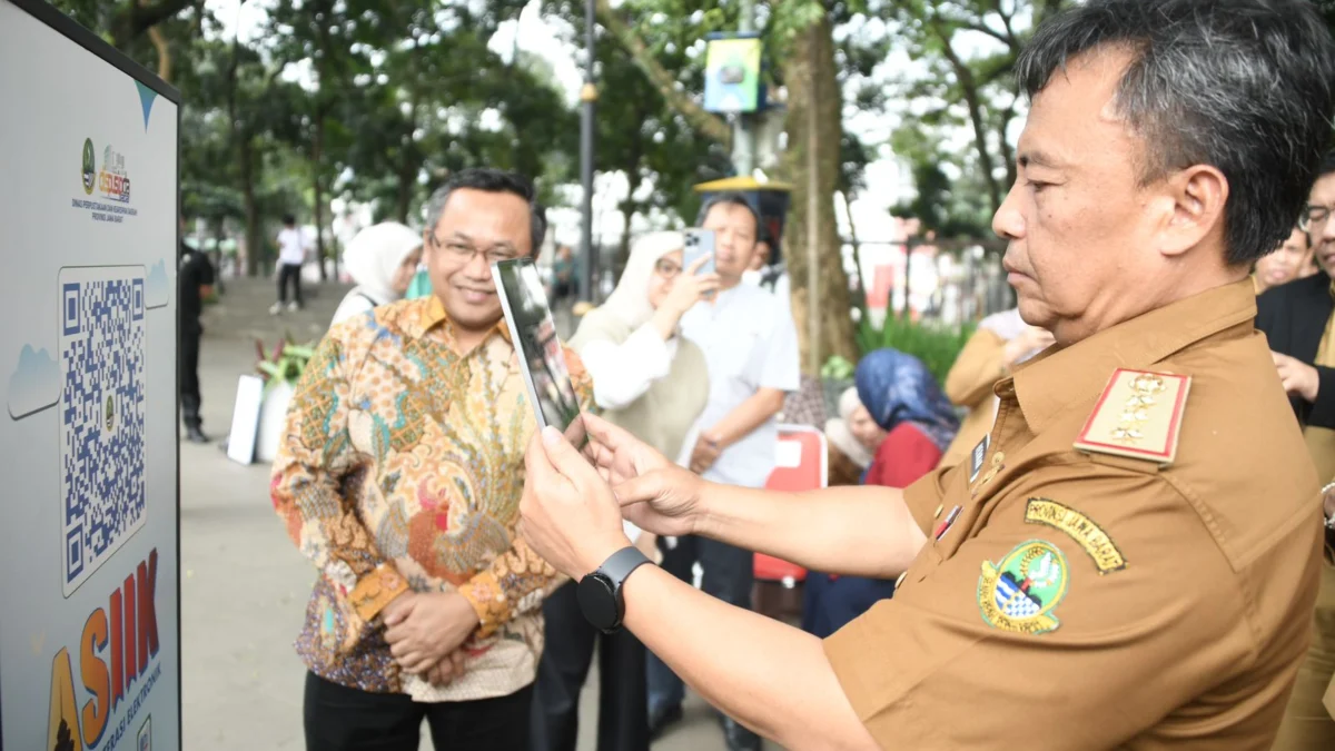 Sekda Herman Suryatman Luncurkan Platform ASIIK Perpustakaan Digital