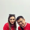 Anang-Ashanty jadi perbincangan hangat netizen di media sosial usai bernyanyi di GBK setelah Kemenangan Timnas Indonesia, Selasa (11/6/2024). (Instagram/ashanty_ash)
