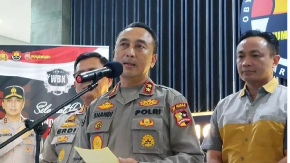 Polri Ungkap Alasan Tidak Melakukan Gelar Perkara Khusus Pegi Setiawan Kepala Divisi Humas Polri Irjen Pol. Sandi Nugroho memberikan keterangan pada wartawan di Mabes Polri, Jakarta, Rabu (19/6). Foto/ANTARA