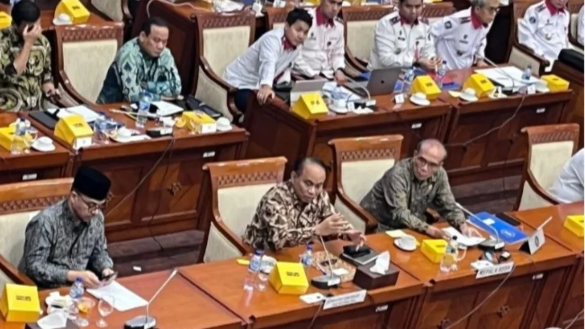 Menteri Komunikasi dan Informatika Budi Arie dalam Rapat Kerja Komisi I DPR RI, Jakarta, Kamis (27/6). Foto/ANTARA