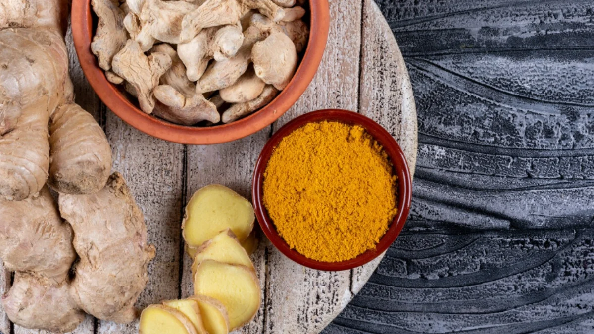 5 Khasiat Minum Air Kunyit dan Jahe Setiap Hari Bagi Tubuh 5 Khasiat Minum Air Kunyit dan Jahe Setiap Hari Bagi Tubuh