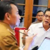 Bupati Bandung Dadang Supriatna bersama Pj. Sekda Jabar Herman Suryatman membahas terkait penambahan sekolah di Kabupaten Bandung. Foto Istimewa