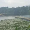 Jembatan Alfian penghubung Batujajar-Cihampelas diputus pengelola. Jumat (14/6). Dok istimewa