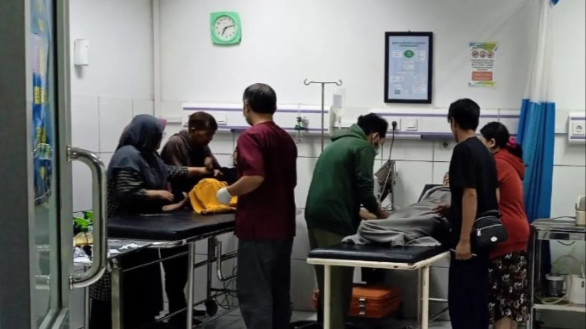 Ilustrasi korban keracunan makanan. Foto Jabar Ekspres/wit