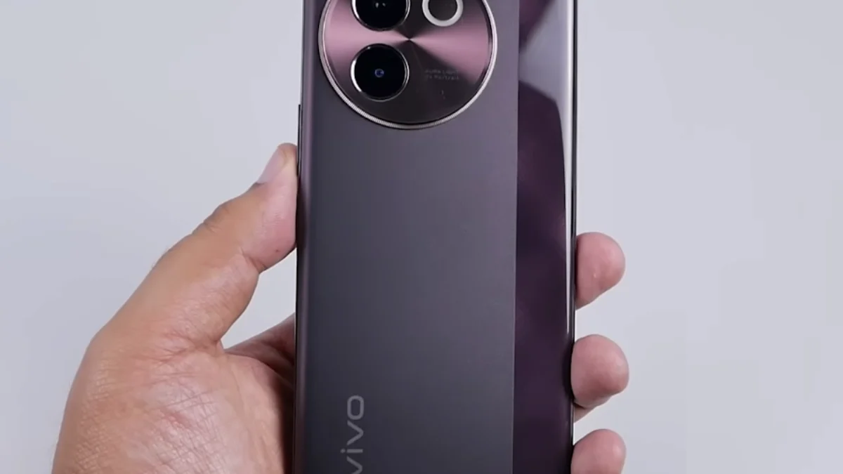 Review Vivo V30e HP Ringan, Kencang dengan Harga Ramah