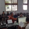 Doc. Hari Kedua Pelaksanaan PPDB, SMAN 2 Cimahi Diserbu Orang Tua Calon Siswa (Mong)