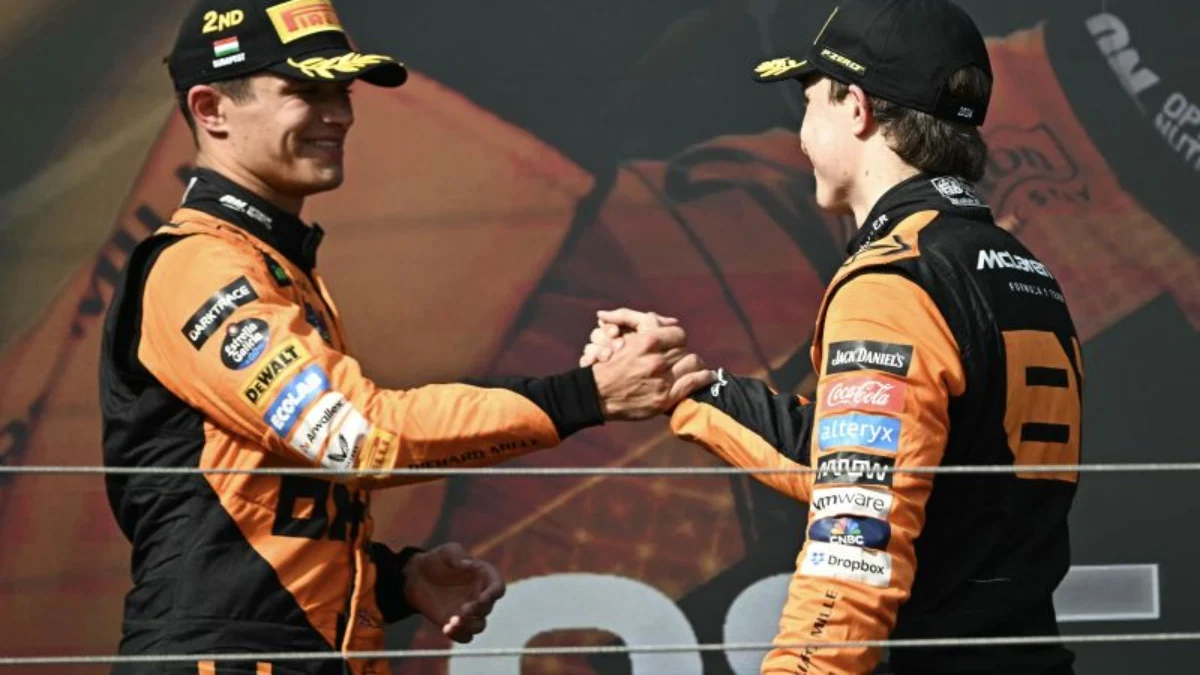 Pembalap McLaren Piastri Tepis Rumor Rengganya Hubungan dengan Rival Satu Timnya 